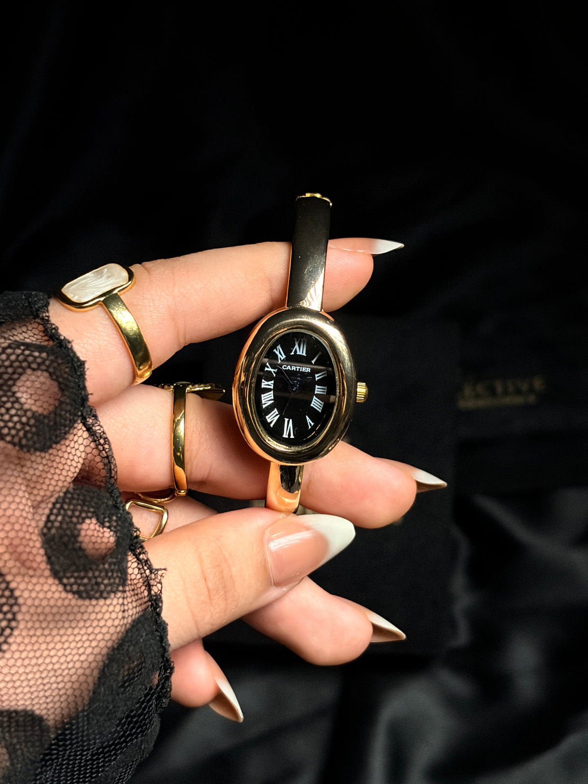 Luxe Bracelet Watch