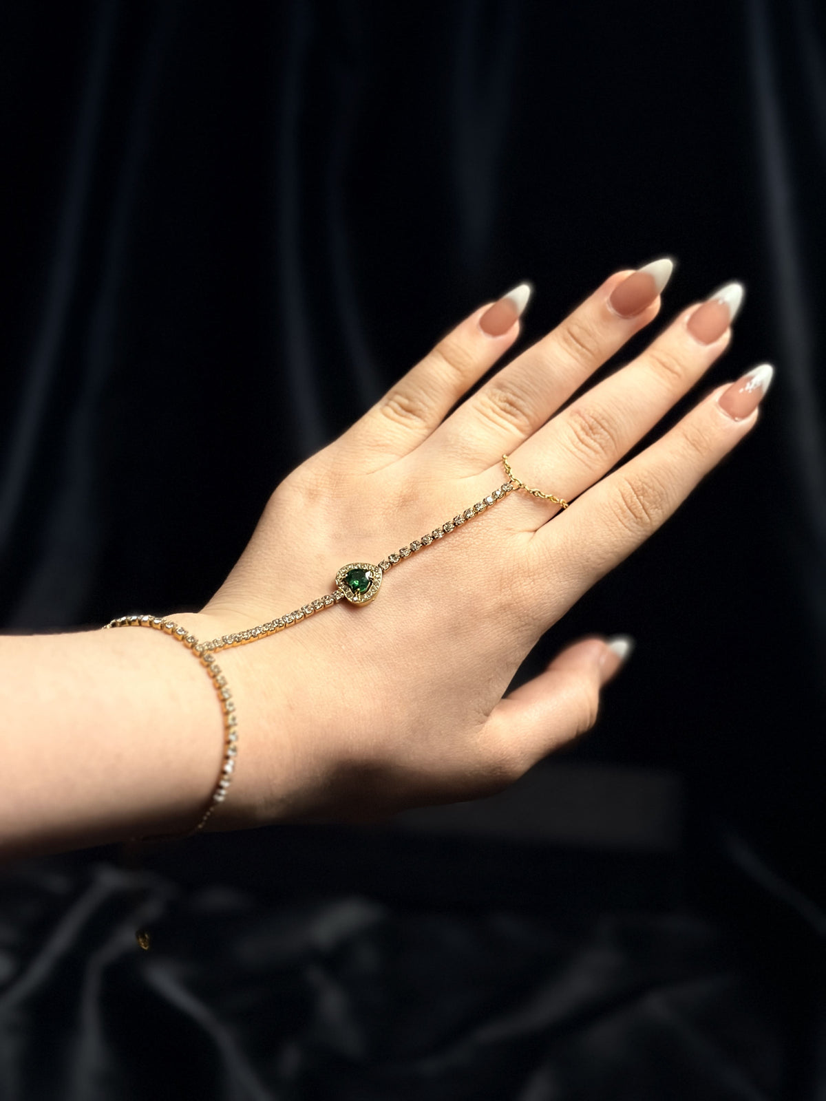 Emerald Heart Hand Chain