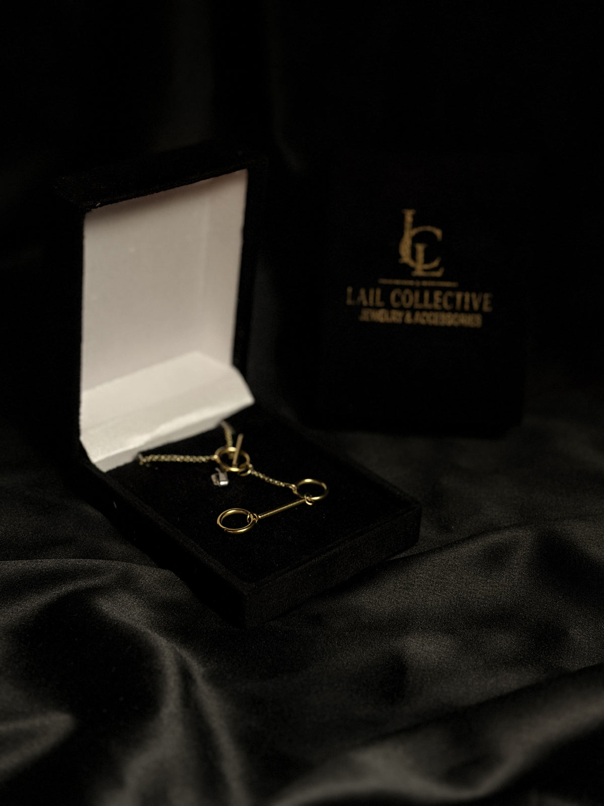 Lariat Toggle Necklace