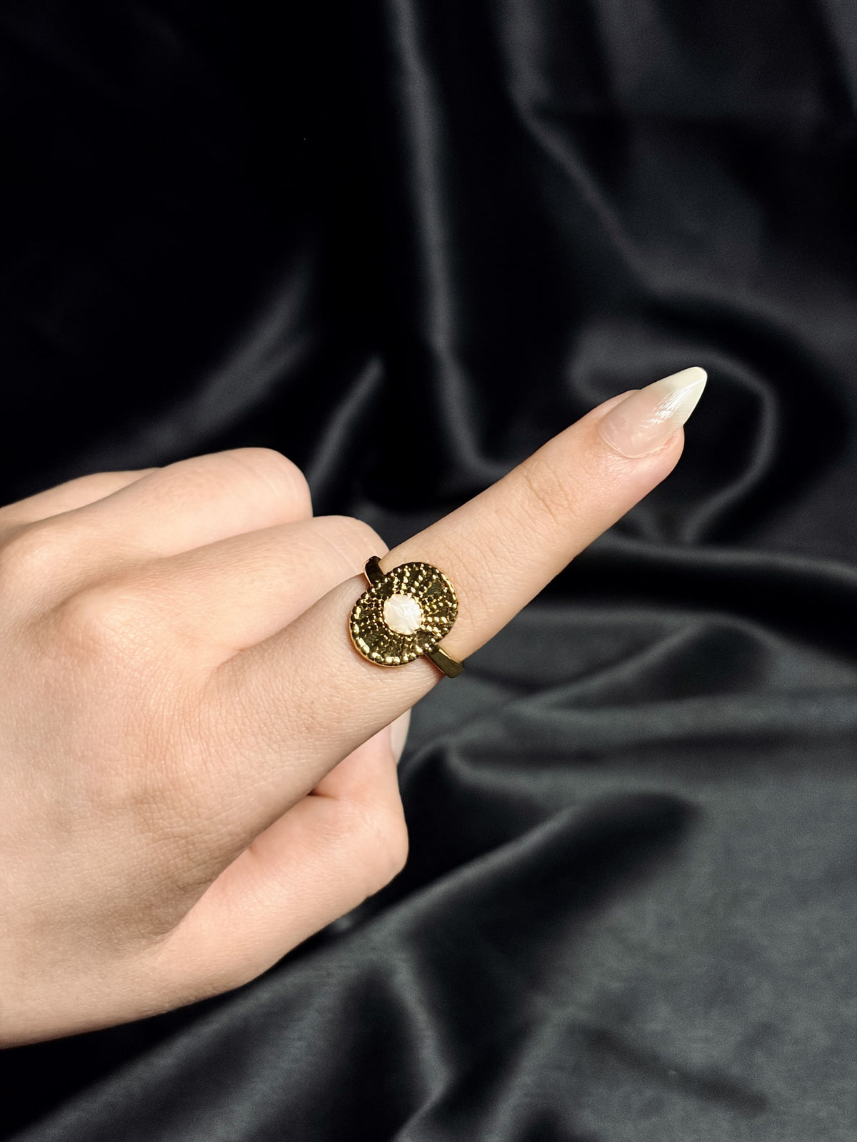 Pearl Fan Ring