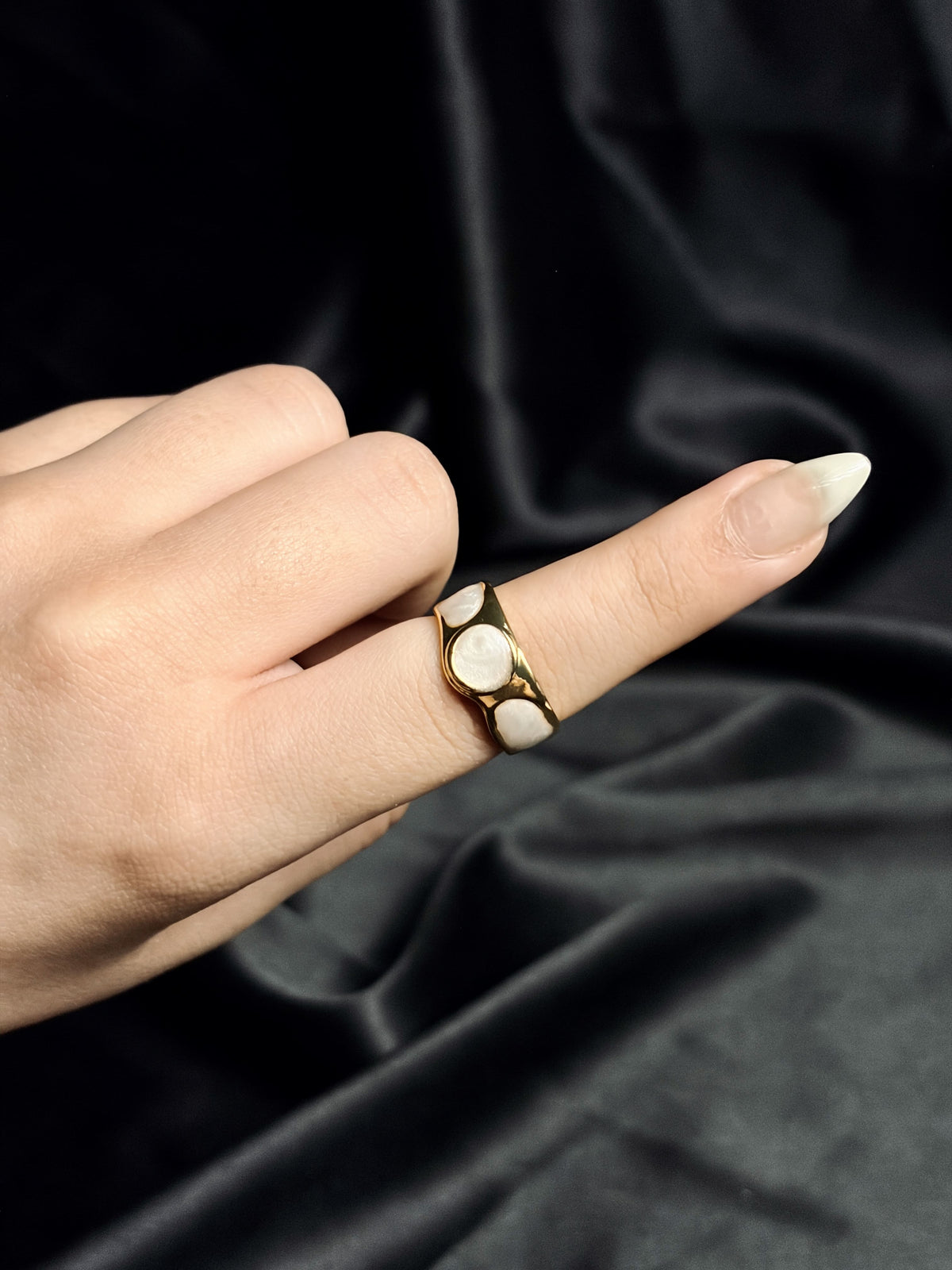 Pearl Pebble Ring