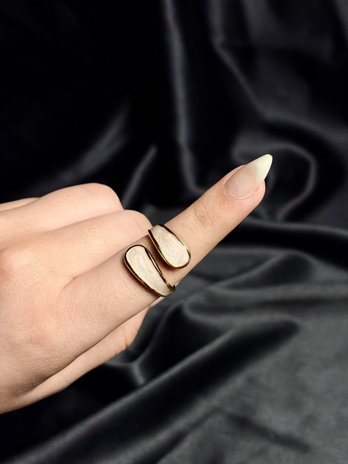Double Pearl Ring