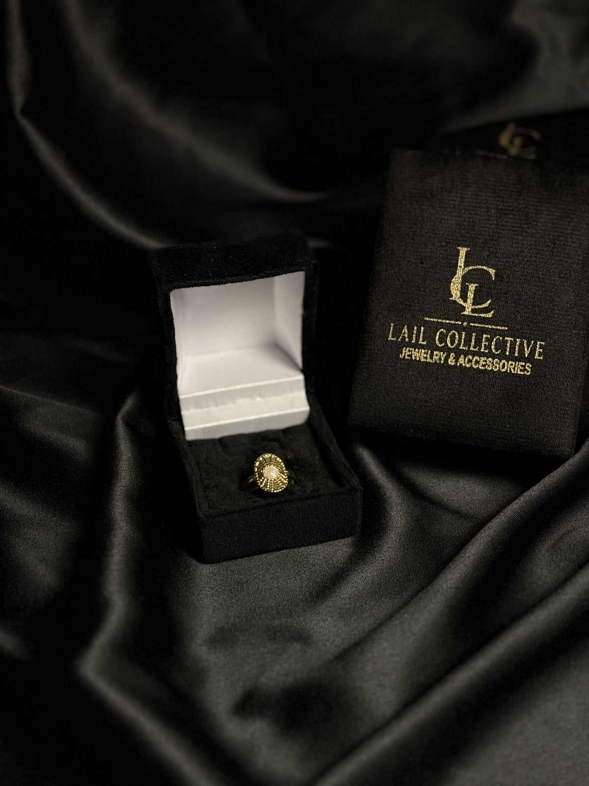 Pearl Fan Ring